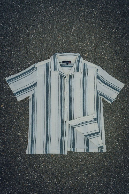 Men's textured striped shirt by Generation XYZ featuring a classic collar, long sleeves, and a stylish pattern.