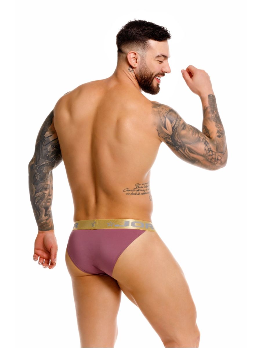 Wine-colored CITYBOYZ USA Jor Soho Bikini trunk with comfortable fit and stylish design for men, shown on a model.