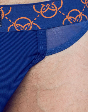 CityBoyz USA 2Eros Himeros thong underwear, luxurious comfort, black fabric, close-up of sleek, minimalistic design and fit.