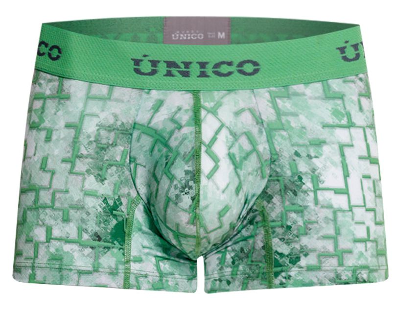 Green Unico Piramide Trunk by CITYBOYZ★USA with pyramid-shaped design and sturdy handle, ideal for storage and travel.