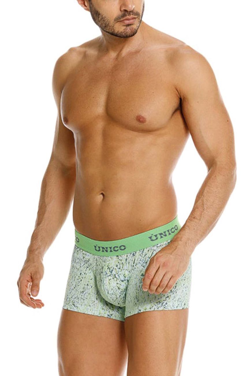 Green Unico Hunos Trunk by CITYBOYZ★USA with sturdy fabric and adjustable straps, designed for practical storage and organization.