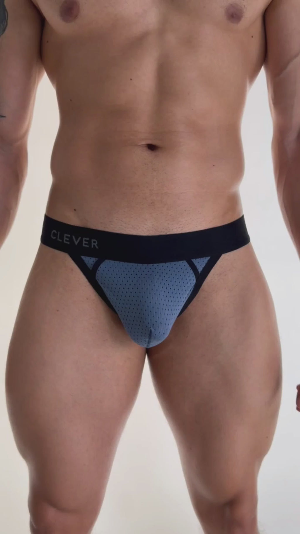 Clever Ulises Thong